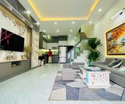 Bán gấp - vincom nguyễn xí - 75m2 - 3 tầng - 3pn - hxh - pl chuẩn