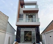 Nhà 2 tầng đường nhánh DT746 ngay TP Tân Uyên , Bình Dương