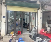 Bán đất tặng nhà c4   cổ bi 50m    ô tô ngủ trong nhà. chỉ nhỉnh 4 tỷ.