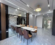 Bán nhà đẹp hoa lâm long biên - hiếm, đẹp, đẳng cấp, thang máy đời mới - kinh doanh đỉnh