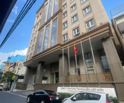 Building 2 tản viên 11 tầng   2 hầm, dtsd gần 4.000m , hđt 926 triệu/tháng   có penthouse hồ bơi,