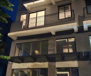 Siêu biệt thự pháp cổ cầu giấy vỉa hè, mặt tiền rộng 8.5m 84m giá chỉ 27 tỷ