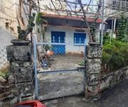 Bán đất ngang 8m có sẵn nhà c4 hẻm 2/4 p. vĩnh hải nha trang