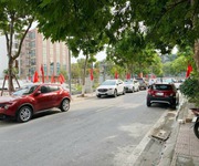 Cần bán 75,2m2 đất mặt phố 111 Lâm Hạ, Bồ Đề - View công viên, hồ điều hòa