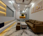 Nhỉnh 6 tỷ - nhà đẹp khu vân hồ, gần công viên thống nhất, quận hai bà trưng 32m2, 3 gác đỗ cửa, ở