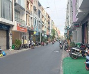 Mặt tiền   phú nhuận - p2 vip pro nhanh tay 5tầng 6pn- kiên cố- thoáng mát- 50m2.