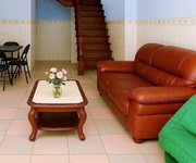 Bán nhà quận 3, nguyễn đình chiểu, 4 tầng, dt 81 m2, dòng tiền 180 tr, giá 8.3 tỷ