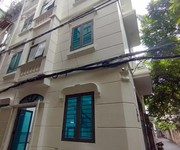 Bán nhà phân lô gần ngã tư sở, thanh xuân, 65m2, ô tô đỗ cửa, gần hồ, 3 mặt thoáng, nơi ở tuyệt vời