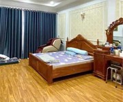 1 Hxt ô tô ngủ trong nhà , 4 tầng kiên cố ở ngay, chủ 1 đời, nguyễn quang bích