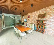 Bán toà nhà vp hoàng hoa thám, dòng tiền năm hơn 1 tỷ, 110m , 42 tỷ, 5 tầng