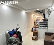 nhà hxh 2tầng ngang 9m dài 9,5m 2pn shr hoàn công đủ giá 4tỷ