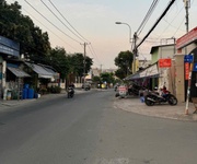 Gần kingkoi q9, lê văn việt đang bán lô đất 3,xtỷ