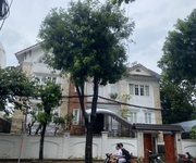 Biệt thự lớn trung tâm thảo điền   533m    hầm   sân vườn   nhà phụ cho thuê   giá 180 tỷ