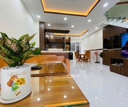 Bán nhà hiệp phú - thủ đức   150m    đường 12m   thích hợp ở hoặc làm văn phòng.