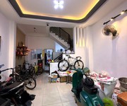 Giá chỉ 5.6 tỷ tl  52m , ngang 5.3m cực hiếm, hxh   gần chợ gò vấp   bv175