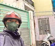 Bán nhà 5 tâng đường đoàn văn bơ- btct kiên cố- thông ra tôn đản, nguyễn tất thành- gần 2 trường