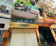 Tôi chính chủ bán nhà ngõ 99 nguyễn chí thanh ô tô tránh, đỗ trong nhà nhà 6 tầng, 10 phòng ngủ có