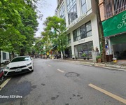 Mặt ngõ kinh doanh Đống Đa 60m2 x Mặt tiền 5M - Khu phân lô - Ô tô trong nhà.