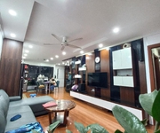 Cc hateco 93m2, 3n2vs 2bc, view hồ yên sở, nội thất đẹp. giá 5,08 tỷ