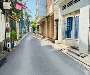Khu vip bàu cát   hẻm ô tô thông   nhà 4 tầng   ngang 4.4m   chỉ 8.x tỷ.