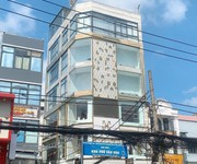 Siêu phẩm góc 2mt cmt8, p.13, q.10 dt 8x13  thang máy
