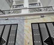 Nhà mới kính koong ngọc trì thạch bàn 39m2 x 5 tầng 6.15 tỷ long biên.