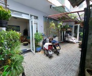 Bán nhà 2 tầng, dt 120m , 4pn, 4wc, q.2, 6.8 tỷ, sổ hồng