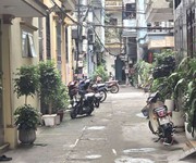 Nhà phân lô đền lừ, ô tô đỗ cửa, nhỉnh 8 tỷ