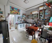 1 Bán nhà 2 tầng, dt 120m , 4pn, 4wc, q.2, 6.8 tỷ, sổ hồng