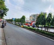 4 Bán gấp, nhà vườn nghỉ dưỡng dt khủng 1.226m2 mt 26m đường rộng 16m gần nguyễn văn quá