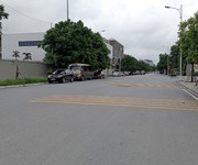 Bán đất trung tâm ngọc thụy   mặt tiền đẹp, vị trí vàng