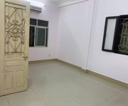 Bán nhà hào nam, đống đa, 33m2, 4 tầng, mt 6.4m, chỉ 7.5 tỷ