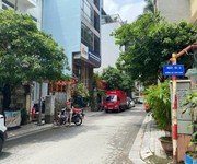 Bán nhà lạc long quân lô góc oto thang máy gần phố 81m 7tầng 25,3 tỷ