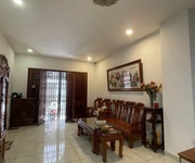Bán nhà lạc long quân 52m2. 5 tầng. mặt tiền 4.1m. giá 19 tỷ tây hồ hà nội