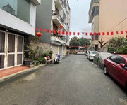 Phú thượng ,tây hồ. chính chủ bán nhà 4 tầng  mói, 81m2, măth tiền 7.6 m, ô tô vào tận nhà... 12.8