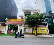 Bán nhà mặt tiền lớn huỳnh lan khanh, p.2, q.tân bình. dt 15x20m, 4tầng giá 108 tỷ