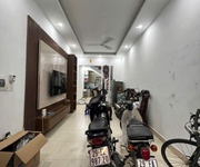 Nhà đẹp lô góc 4 tầng 43m ô tô tại ngõ 107 hồng mai, hbt