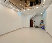 Nhà mới 5 tầng   ngay mặt đường Thanh Nhàn   5m đi bộ ra ô tô giá 8,95 tỷ
