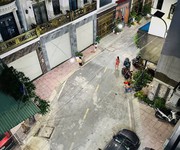 Nhà 5 tầng xe hơi ngủ gần bv đa khoa bình tân chủ giảm chỉ còn 3,5 tỷ