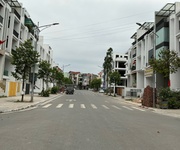 2  bán 01 căn lk dãy b hướng đb- trung tâm tin học -p. gia cẩm
