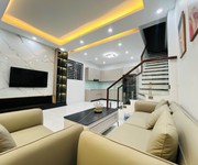 Bán nhà dịch vọng   cầu giấy   56m    giá 7.9 tỷ
