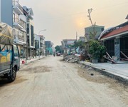 Đăng bán hộ chú hàng xóm mảnh đất phường phúc lợi quận long biên  cần bán gấp