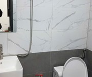 12 Cho thuê ccmn Lê Văn Lương, Hoàng Ngân, điện tích 30,35m2
