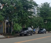 Bán các nền nhà phố giá rẻ nam long sát dự án global city