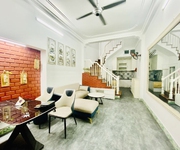Nhà đẹp full nội thất phố hoàng mai, gần phố ngõ thông hàng xóm văn minh 33m2 giá 6.5 tỷ
