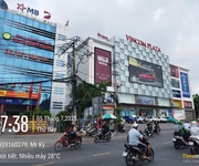 Nhà sát gần vincom lê văn việt, xe hơi thông, ngang 4,6m, 116m2, 6.7 tỷ