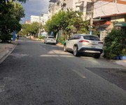 Bán nhà  70m2 hẻm ô tô tránh ngay lê văn việt quận 9 chỉ nhỉnh 6 tỷ