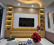 Bát khối long biên - view hồ đầm tranh- 5.9 tỷ