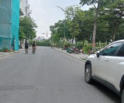 Bán đất hiếm ngọc thụy   97m    mặt tiền rộng   nở hậu   vỉa hè rộng   ô tô tránh   sát khu đô