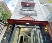 Nhà bán dt 4 x 14m, hẻm 170 nguyễn biểu p2 q5